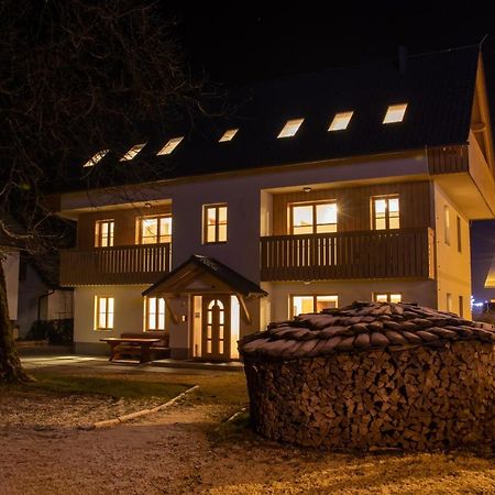 Apartments & Rooms Pr' Skalovc Bohinji-tó Kültér fotó