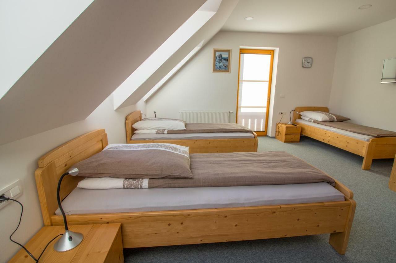 Apartments & Rooms Pr' Skalovc Bohinji-tó Kültér fotó