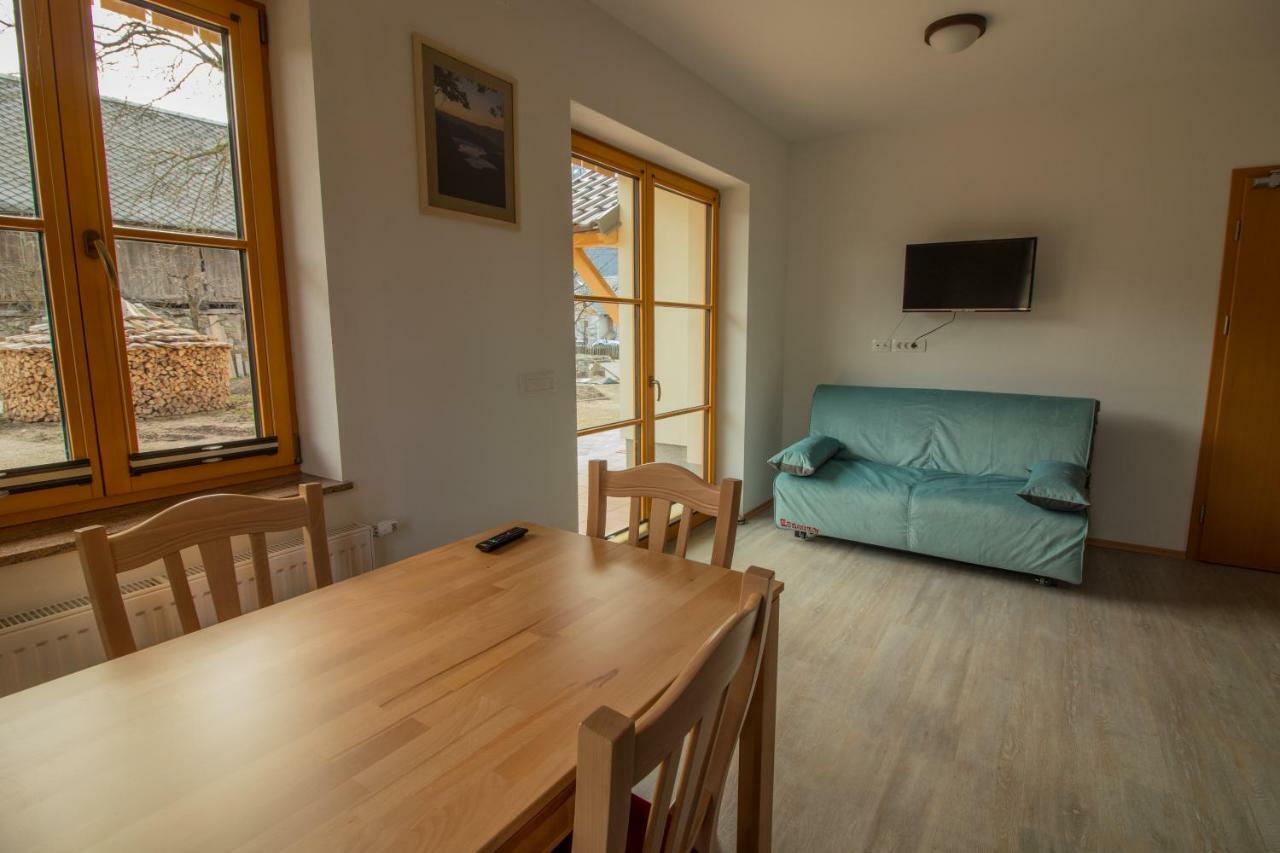 Apartments & Rooms Pr' Skalovc Bohinji-tó Kültér fotó