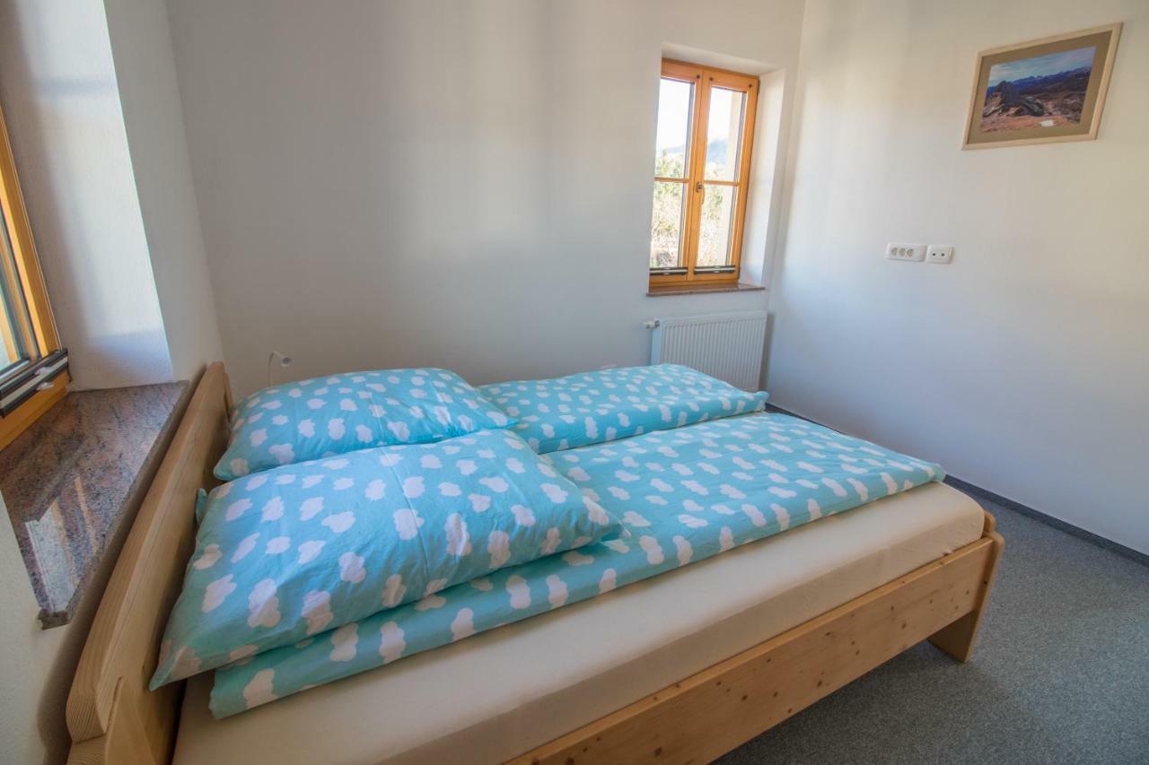 Apartments & Rooms Pr' Skalovc Bohinji-tó Kültér fotó