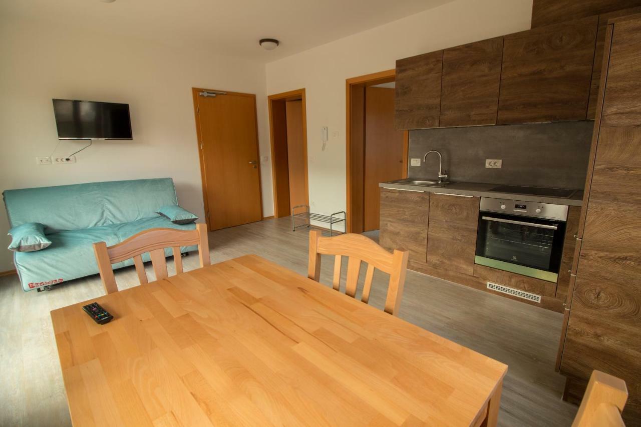 Apartments & Rooms Pr' Skalovc Bohinji-tó Kültér fotó