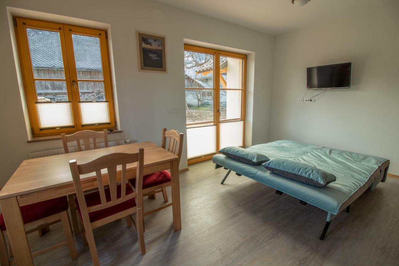 Apartments & Rooms Pr' Skalovc Bohinji-tó Kültér fotó